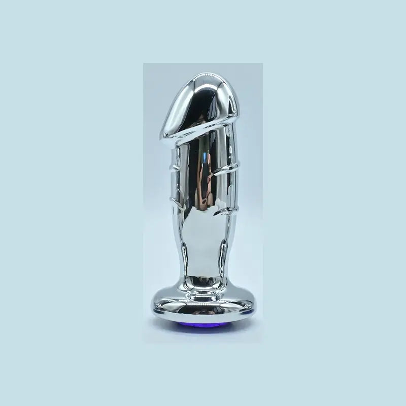 Realistic Golden-colored Metal Anal Plug Suitable For Both Men Women
