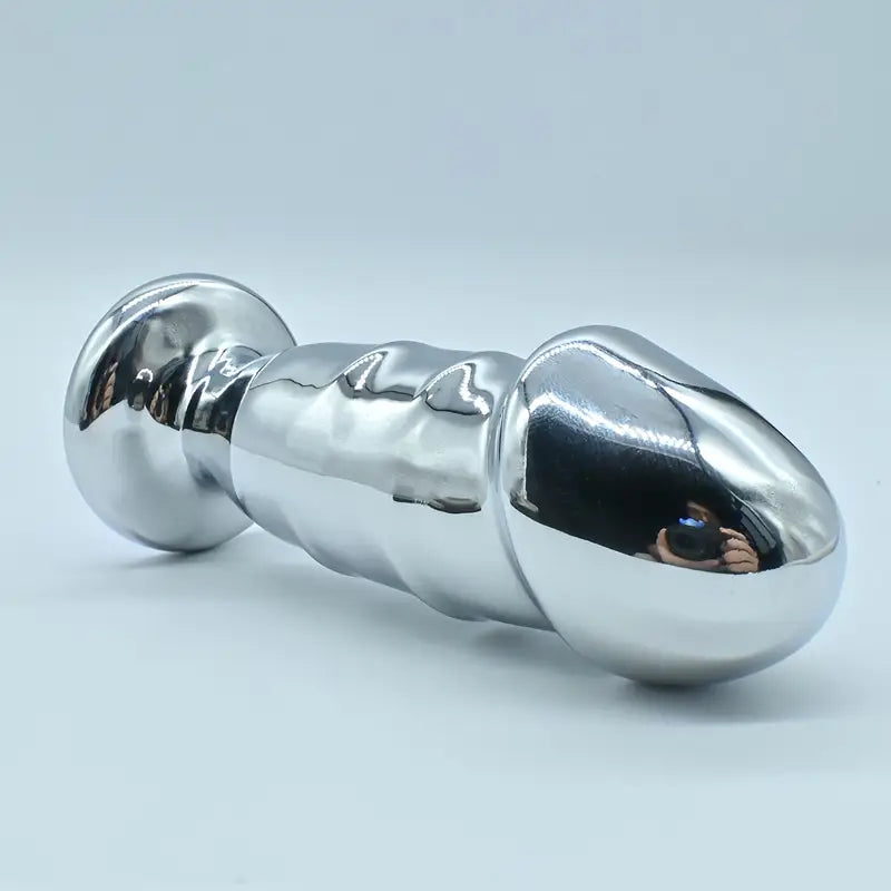 Realistic Golden-colored Metal Anal Plug Suitable For Both Men Women
