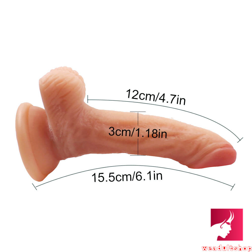 6.1in Women Using Dildo Soft Flexible Sex Toy For Women